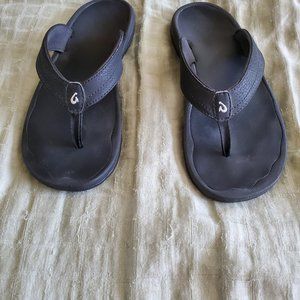 OluKai Flip Flops Black
